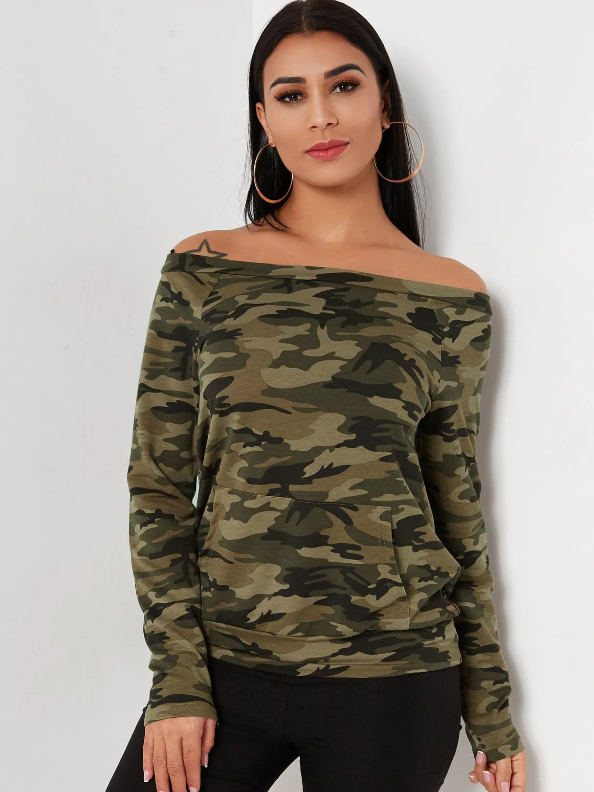 Custom Off The Shoulder Camouflage Pocket Long Sleeve Camouflage T-Shirts