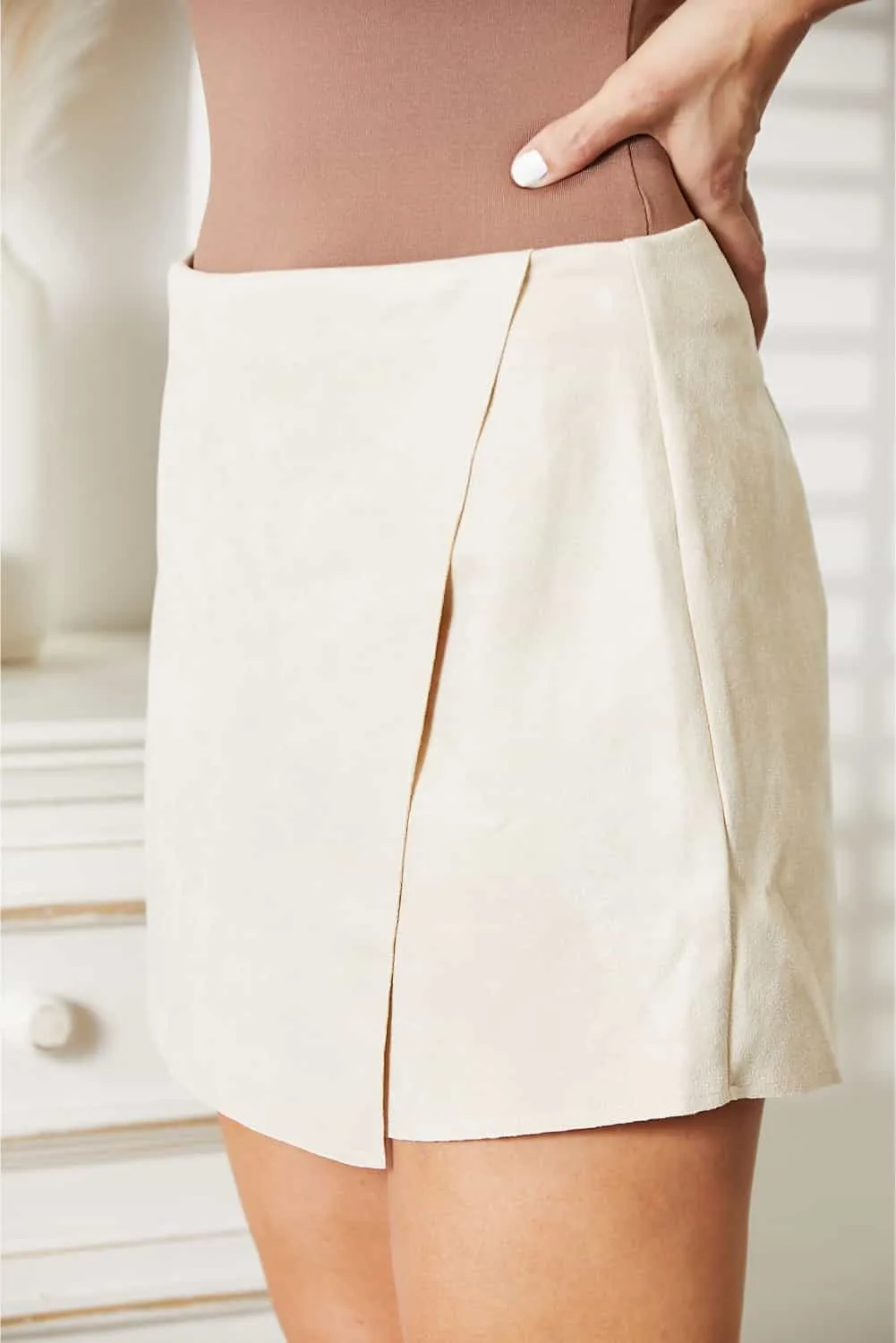 Mini Skort in Ivory