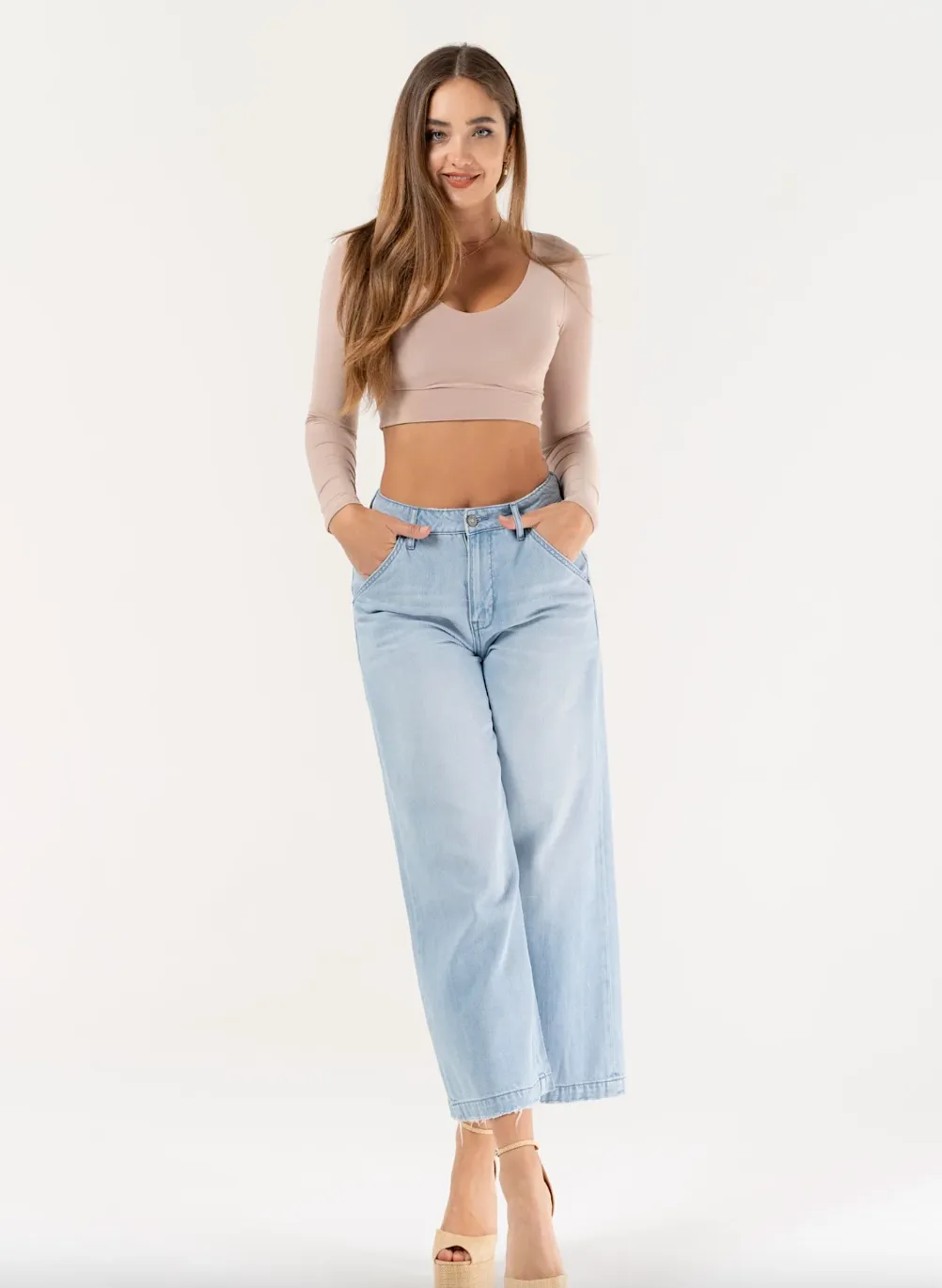 nori cropped wide leg jeans - light blue