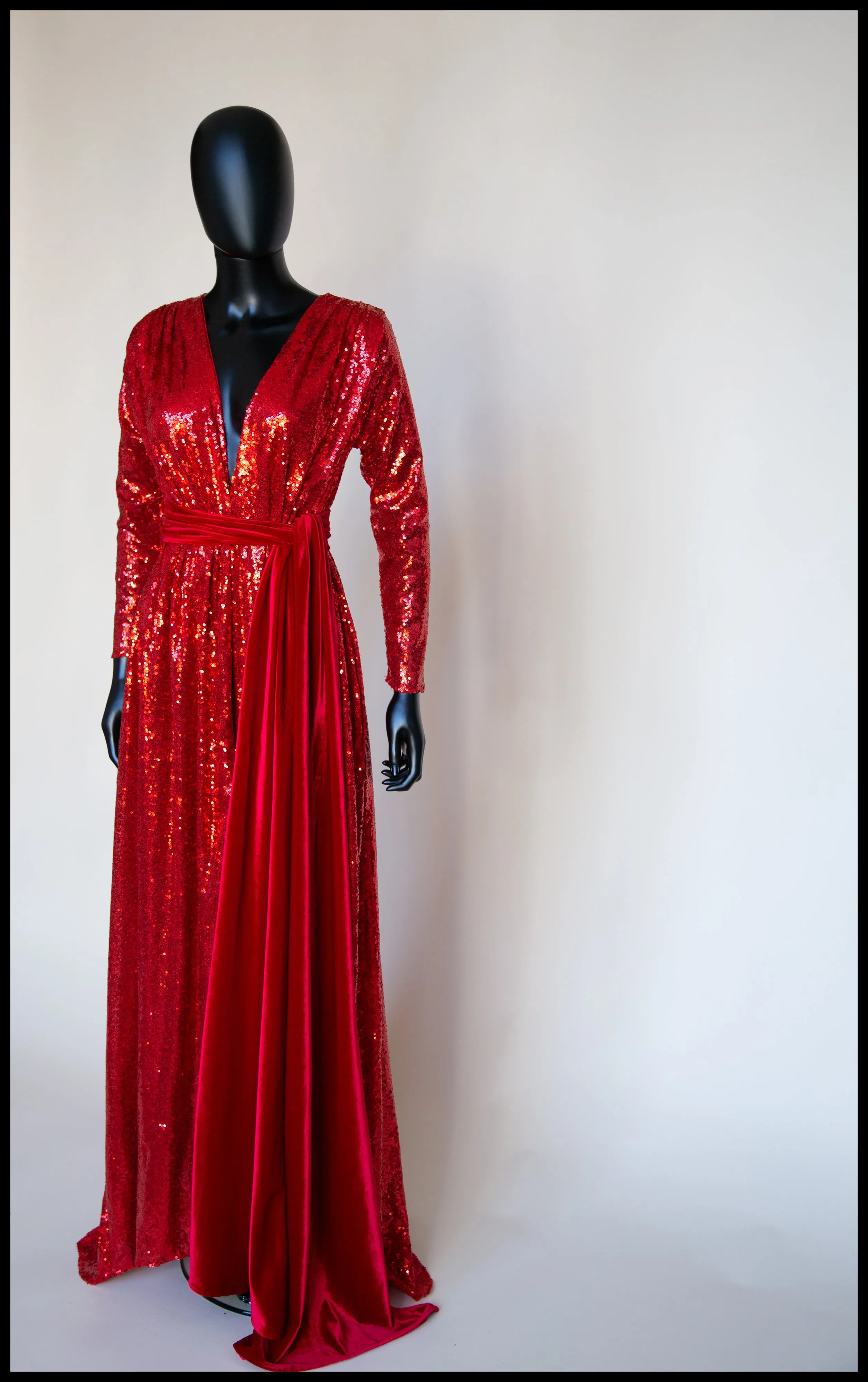 Vampess - Red Sequin Maxi Gown